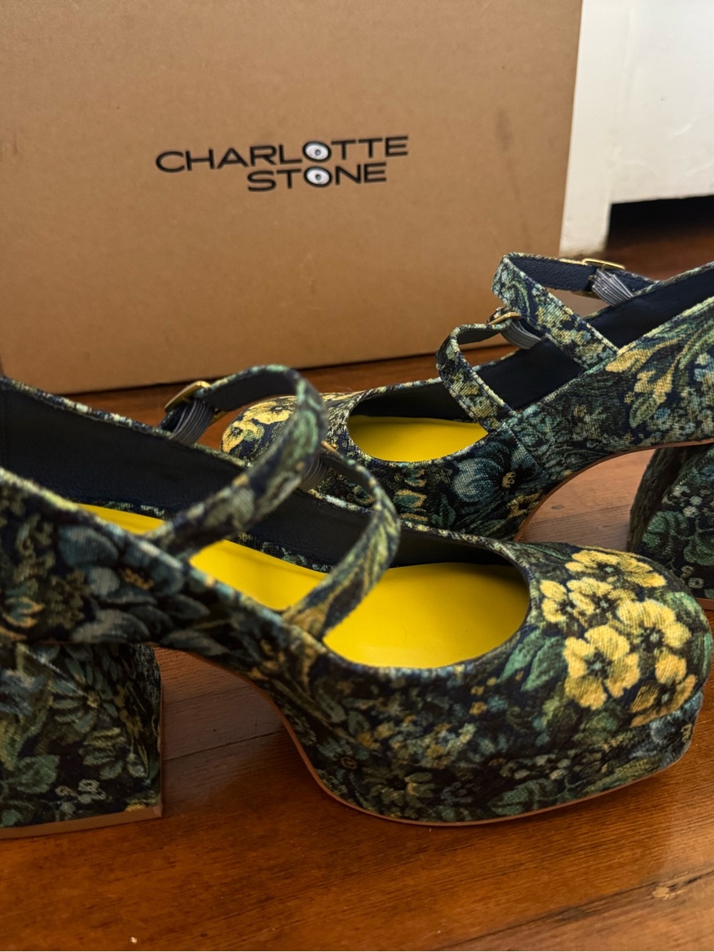 Like-New Charlotte Stone Bizzy Heels in Bluebell - Picture 5 of 7
